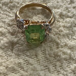 Elegant Green Gemstone Gold tone Ring